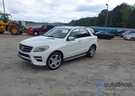 2014 Mercedes-Benz Ml 350 z USA, uszkodzony, nr VIN 4JGDA5JB0EA311825